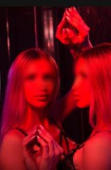 Миниатюра Индивидуалка Дарья Зеленая роща Фотография 